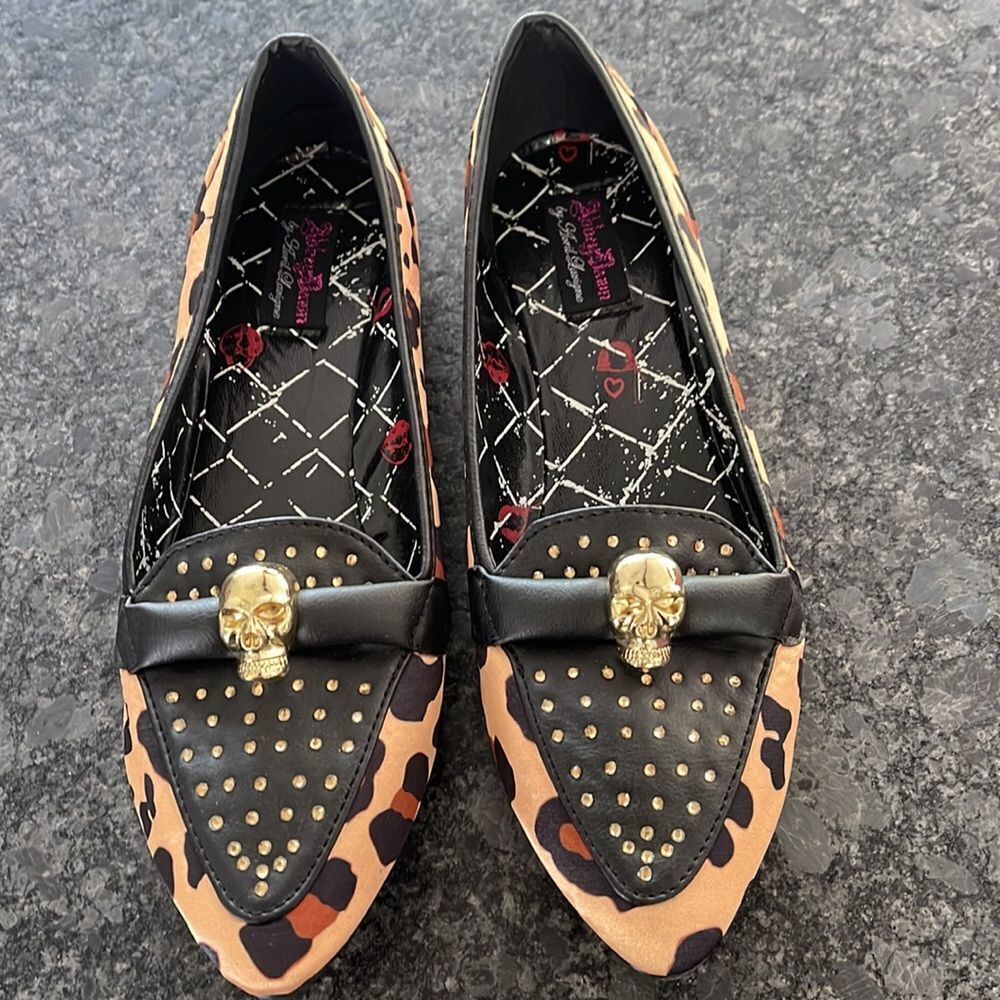 Abbey Dawn Rebel Yell Punk Flattie shoes in tan with black & brown leopard spots